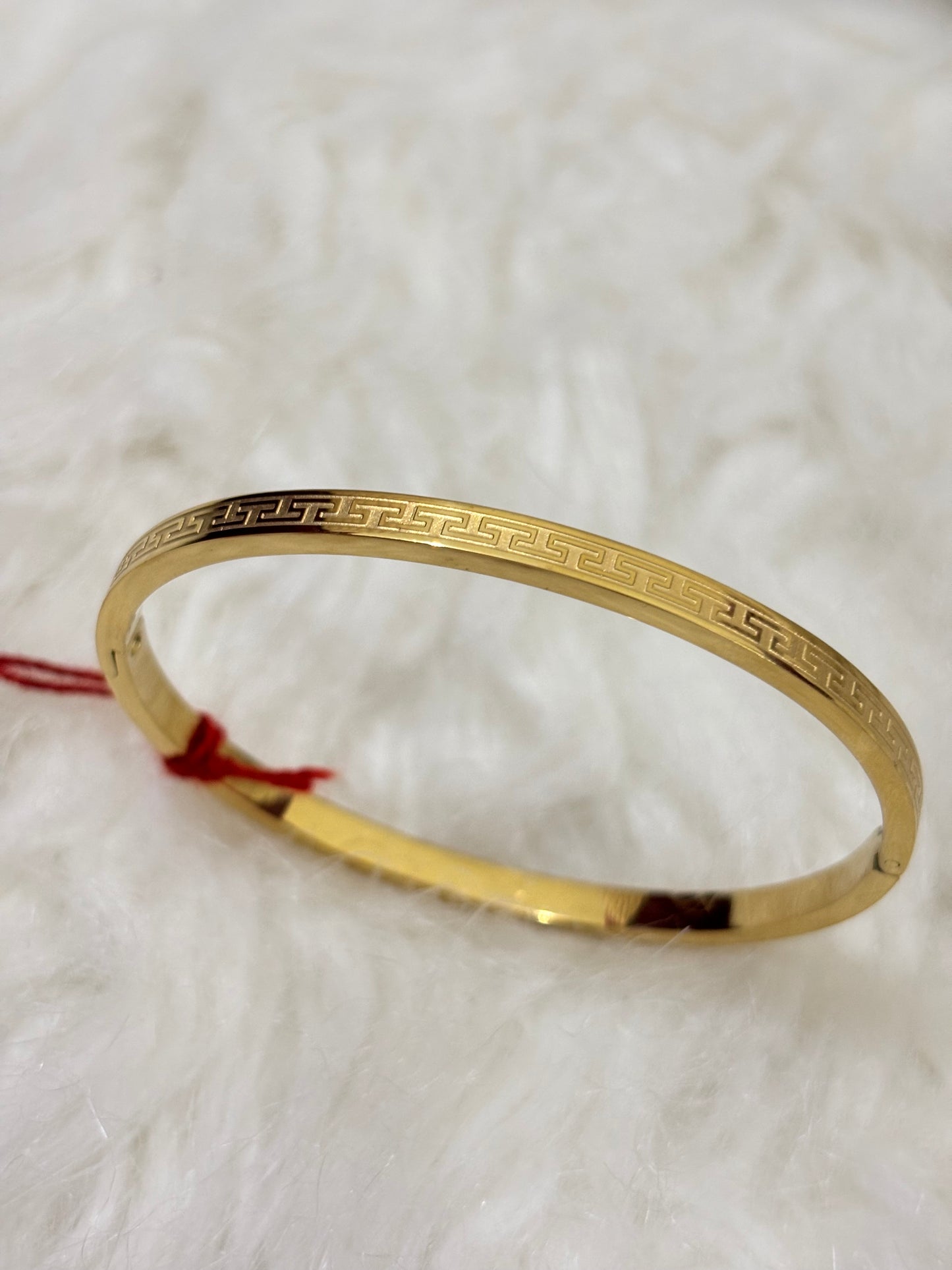 Anti-tarnish Gold maze pattern bracelet