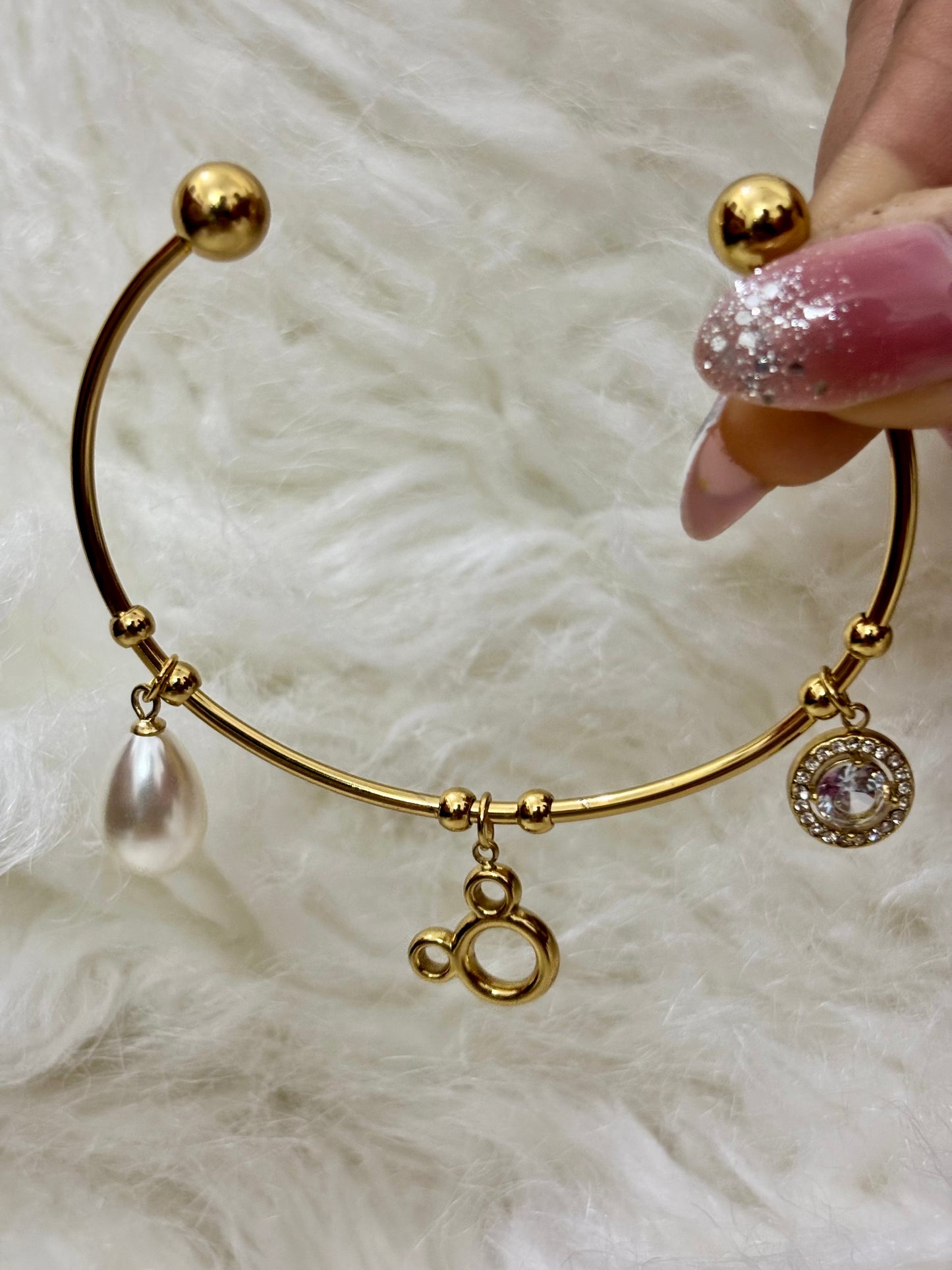 Anti-tarnish micky mouse pendant Bracelet