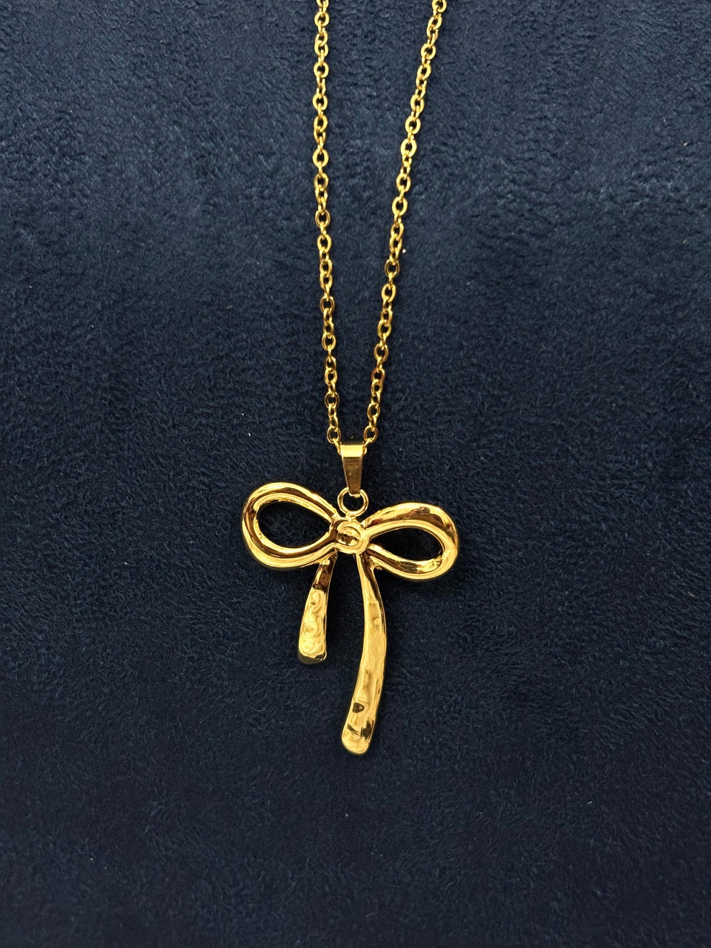 Anti tarnish Necklace | Big Golden Bow Pendant