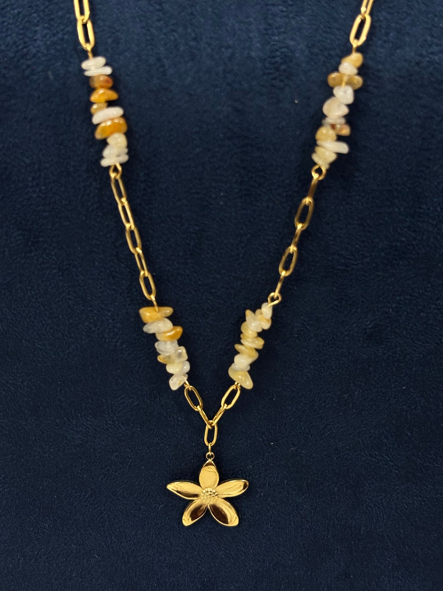 Anti tarnish Necklace | Flower Pendant Stone Chain