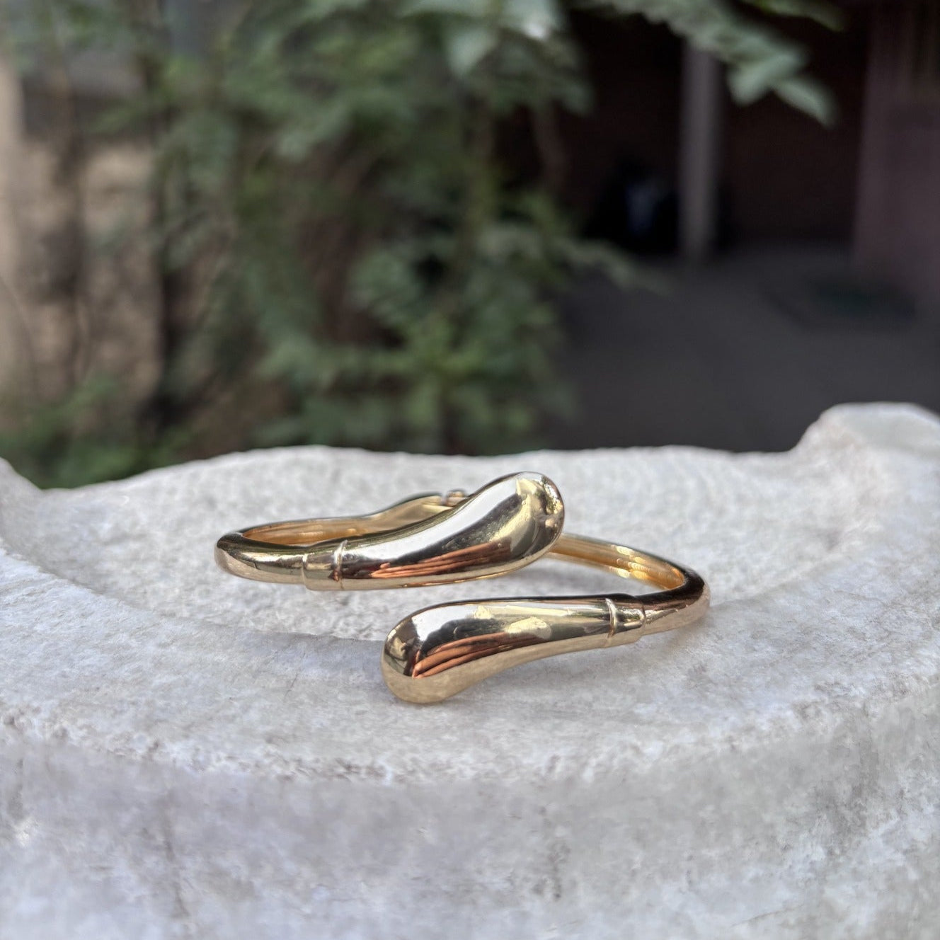 Eclipse Curve Anti-tarnish Brass Bracelet