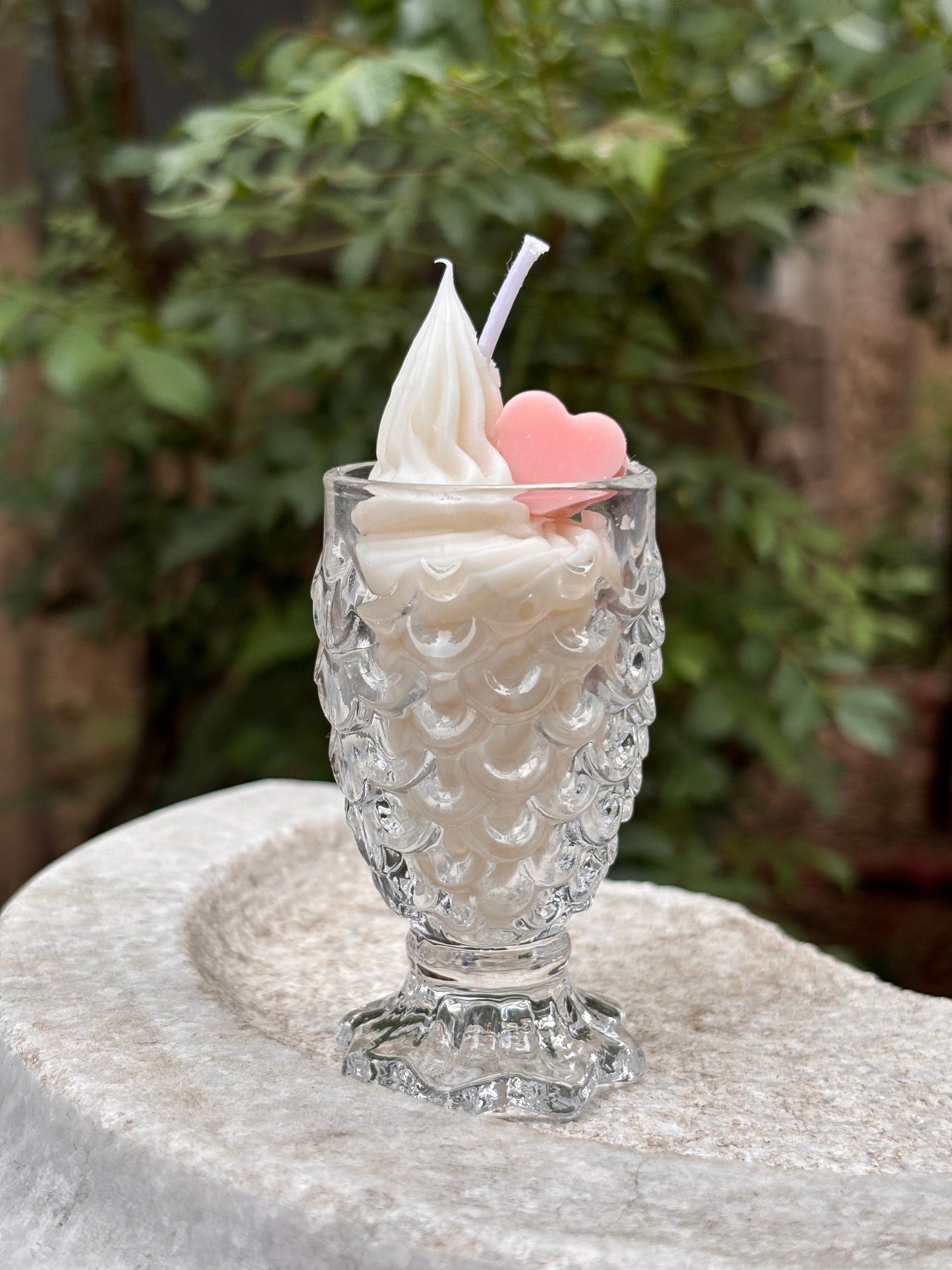 Mermaid Heart Whip Candle Pink