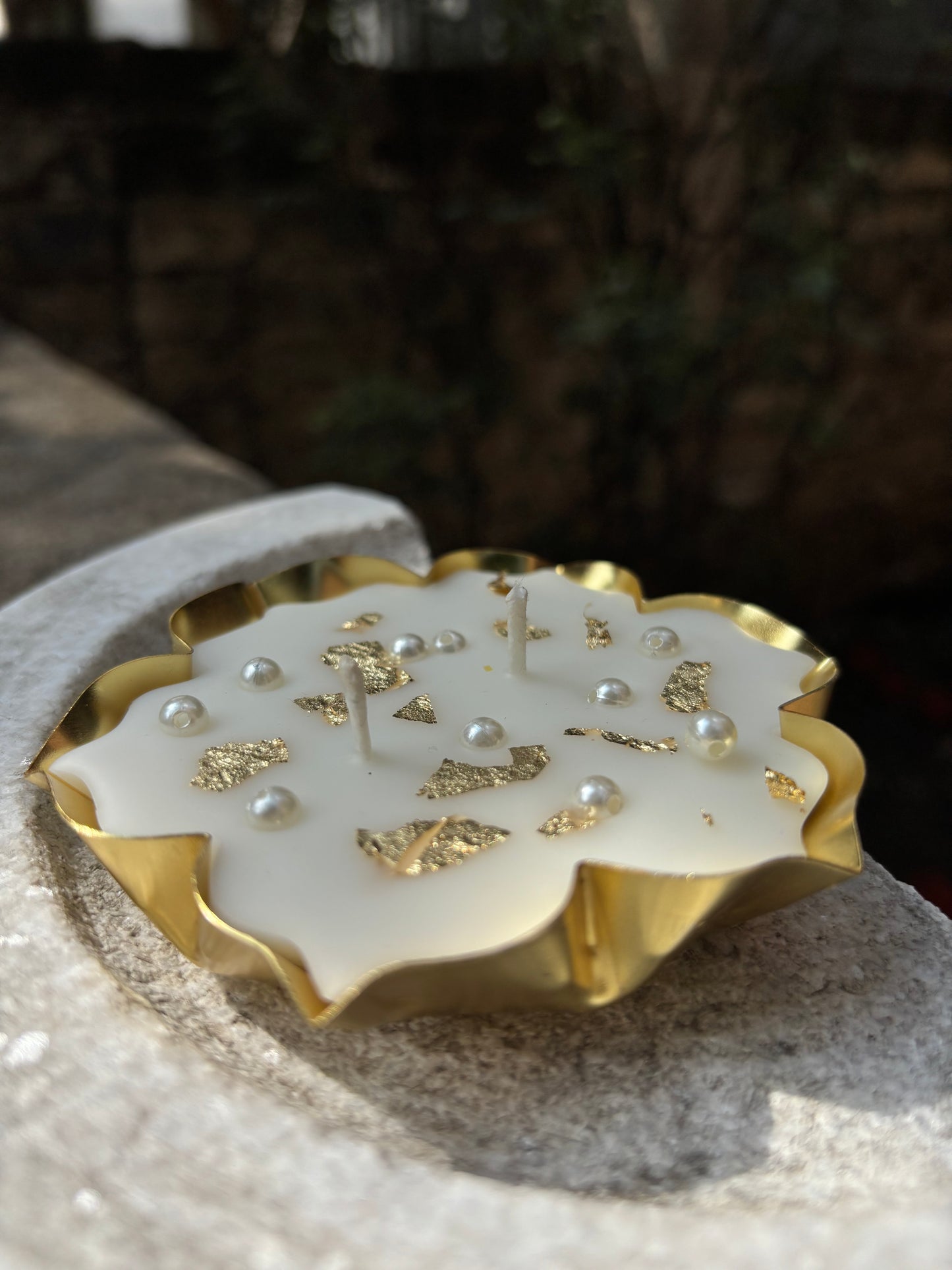 Pearl Golden Work Beads Urli Scented Candle Small