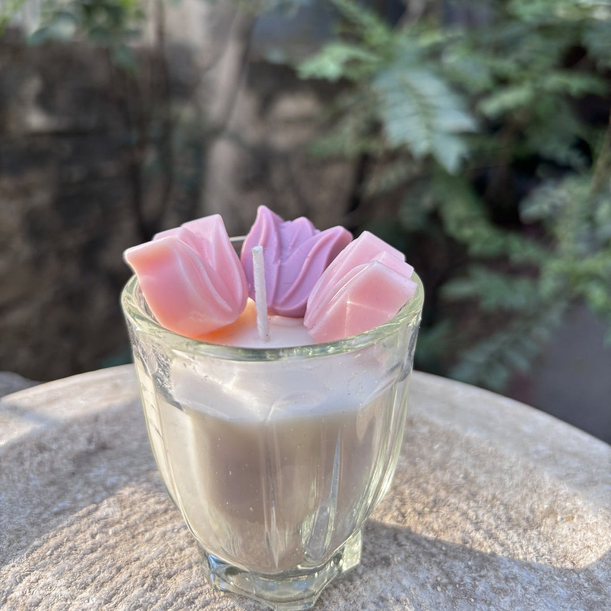 Tulip Bliss – Scented Glass Candle