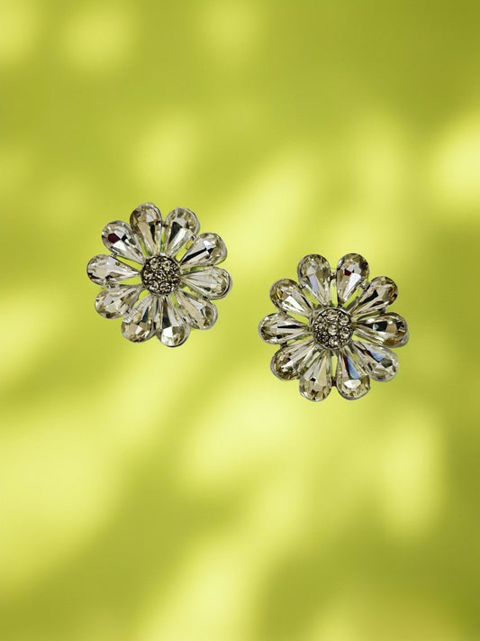 Dazzling Daisy Stud Earrings