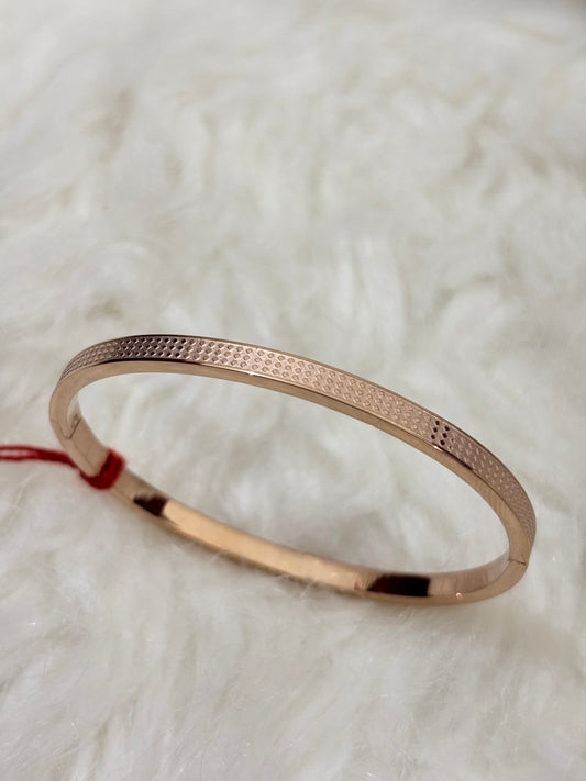 Anti-tarnish Rose Gold Dotted pattern Bracelet