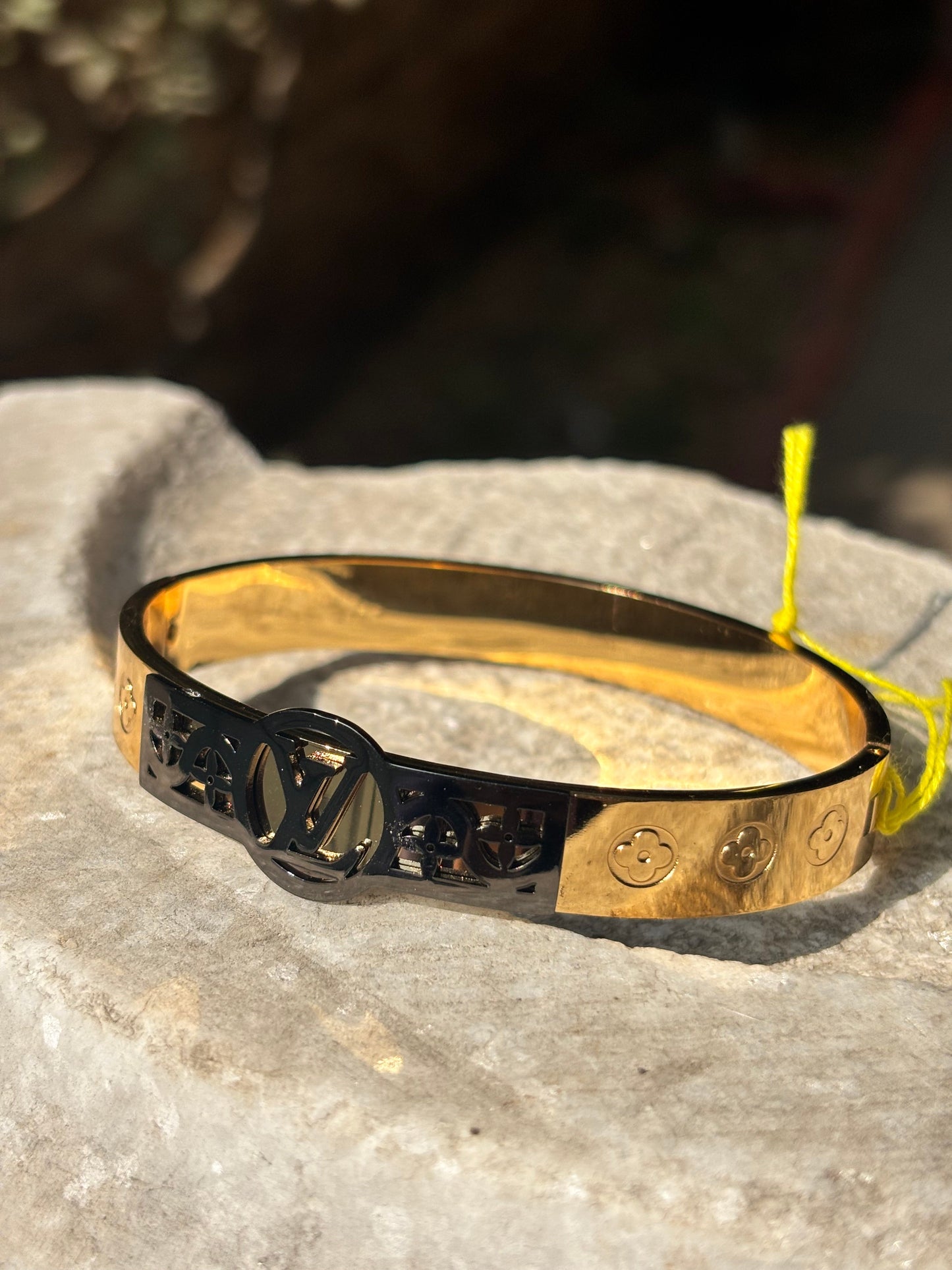 Mens Bracelet | Anti-Tarnish Elite Gold Cuff Bracelet