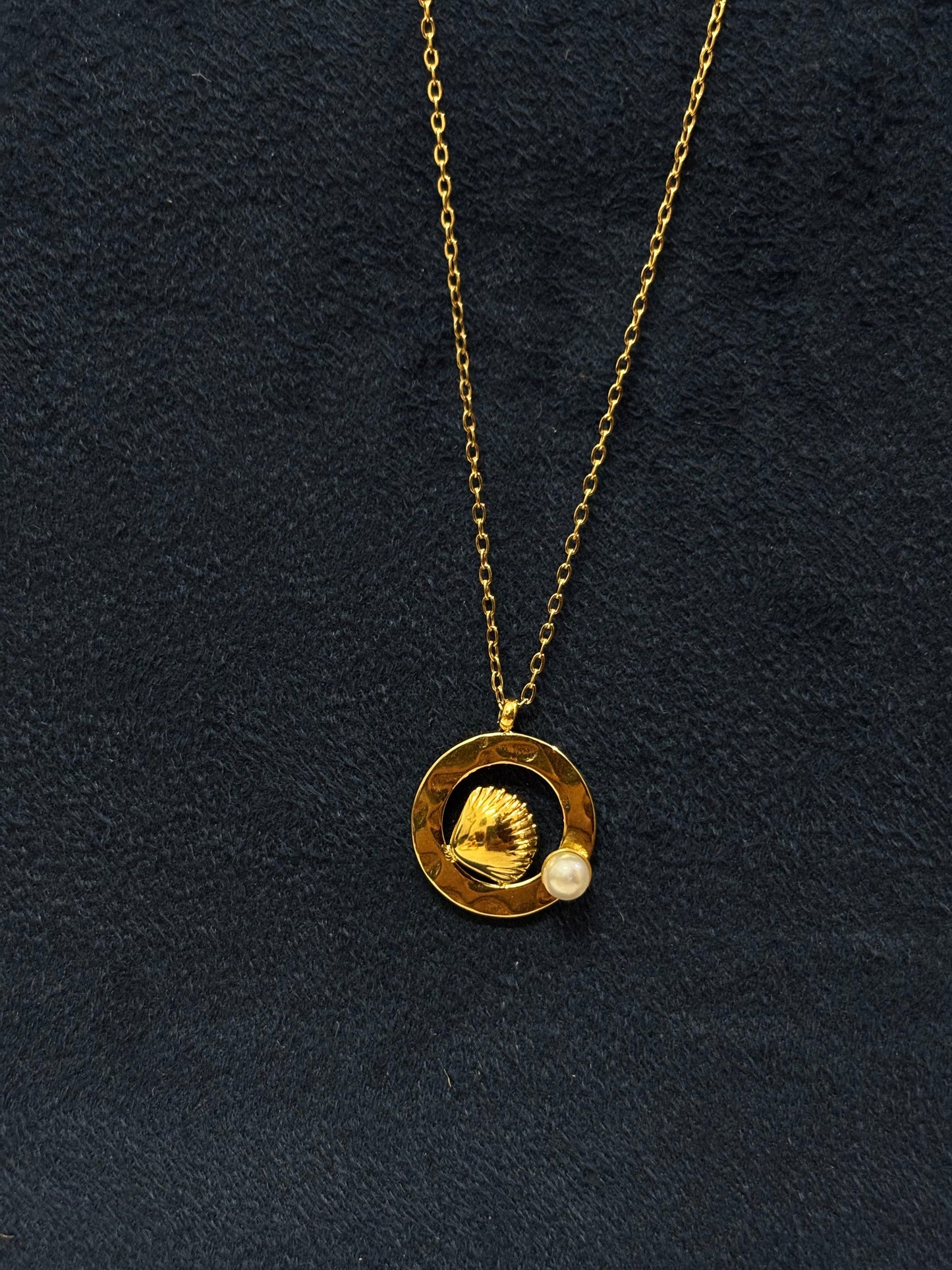 Anti tarnish Necklace | Circular Sea Shell Pearl