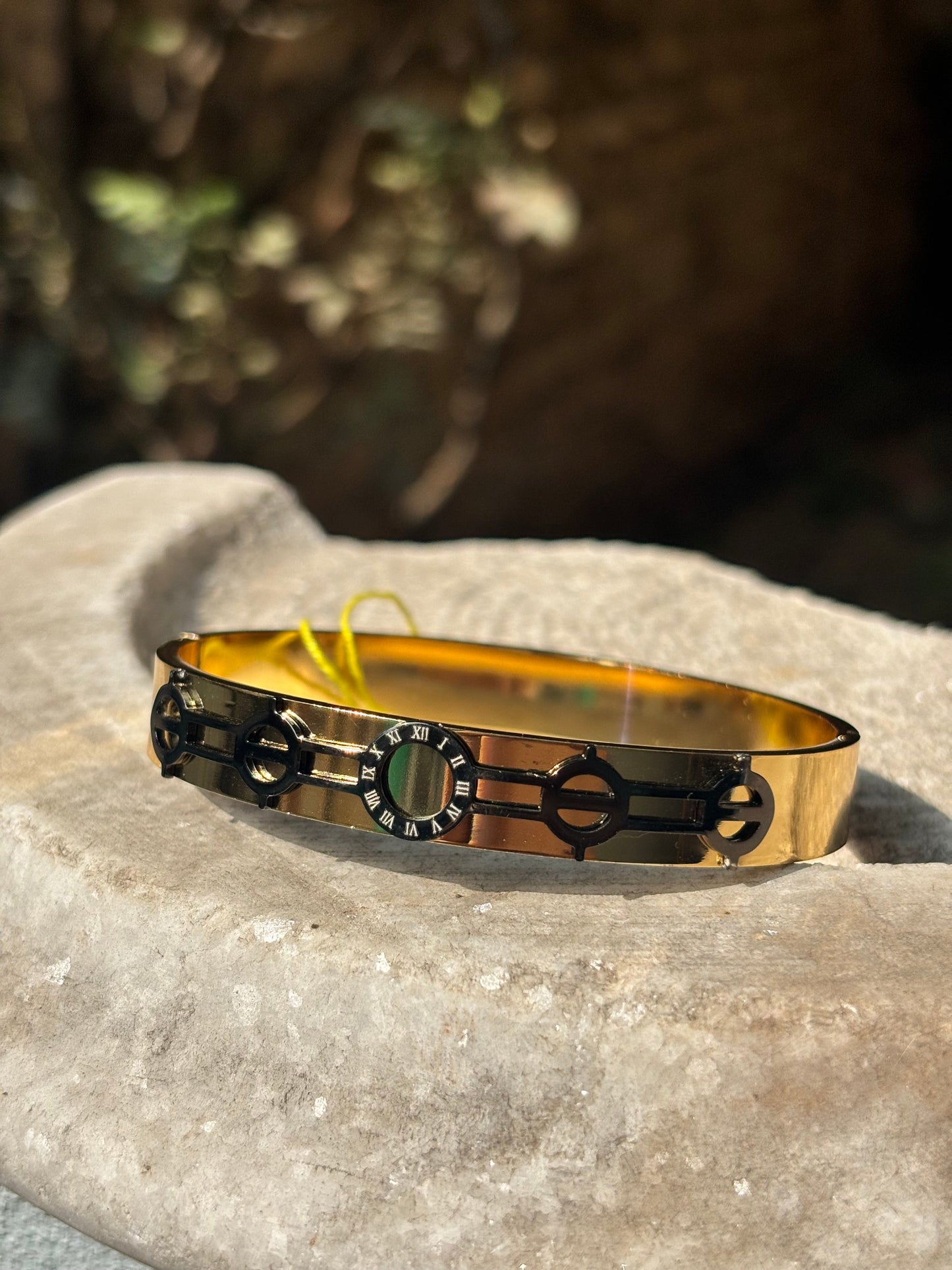 Mens Bracelet | Anti-Tarnish Golden Roman Numeral