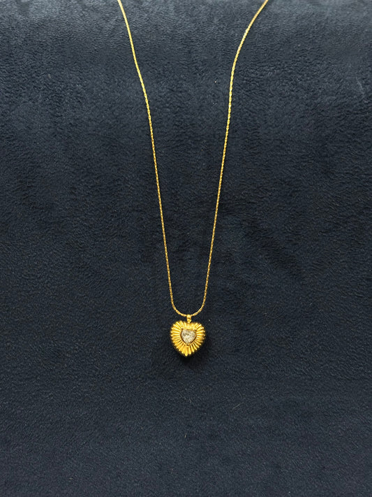 Anti tarnish Necklace | Heart Pearl Pendant