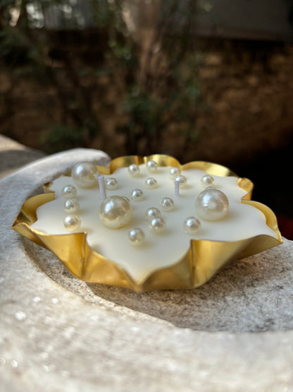 Big Pearl Beads Urli Scented Candle | Big