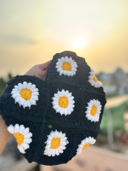 Crochet Tote Bag | Black White Daisy Handmade Crochet Tote Bag for Women