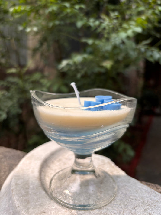 Blue Hearts Delight Scented Candle