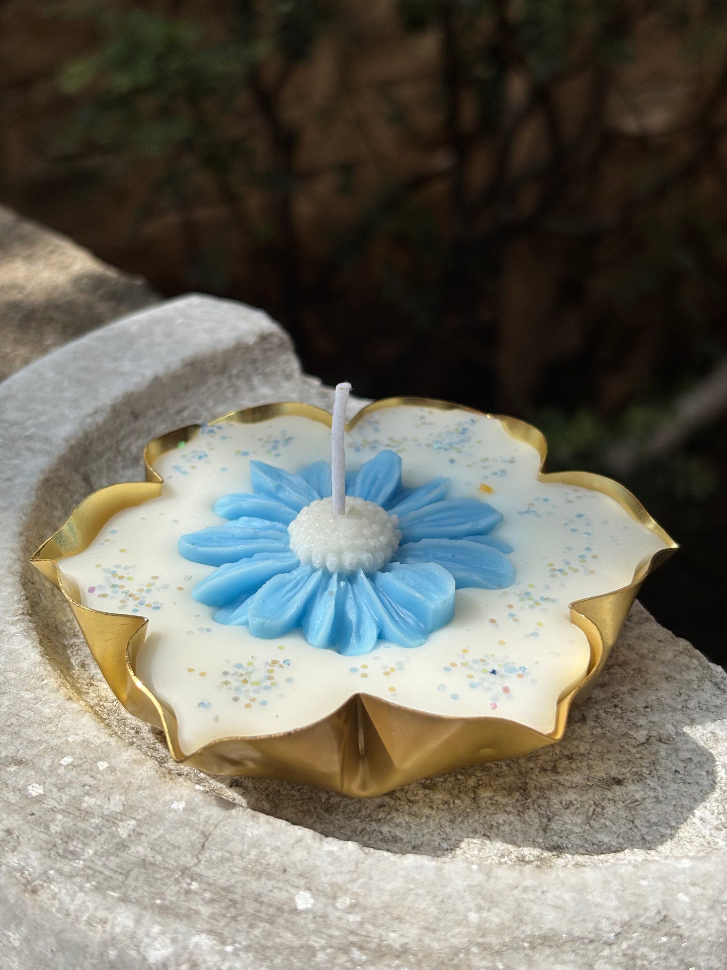 Blue Daisy Urli Scented Candle - Big