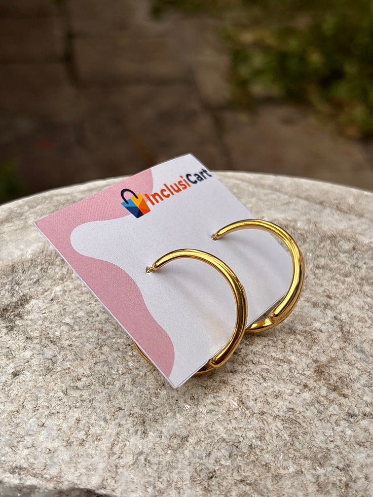 Classic Anti-Tarnish Gold Hoop Earrings for Everyday Wear