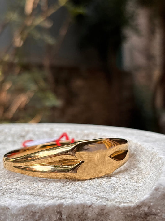 Classic Textured Gold Bracelet