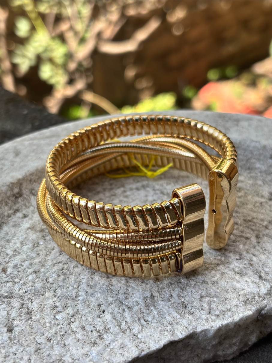 Coil Shape Anti Tarnish Bracelet