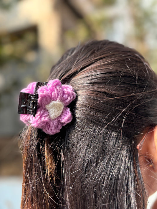 Crochet Clutcher | Lavender Puff Flower