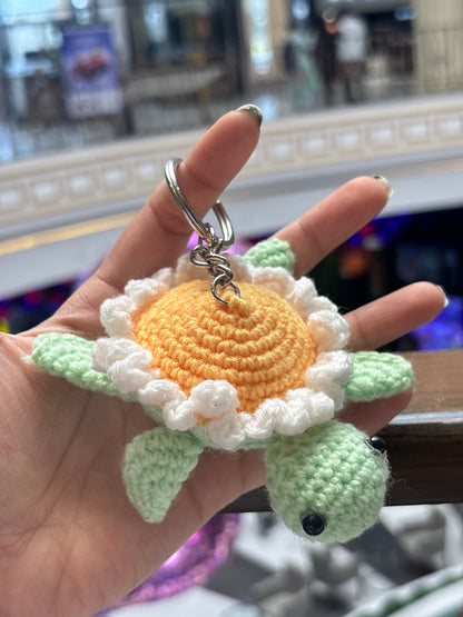 Crochet Keychain | Turtle | Daisy Flower