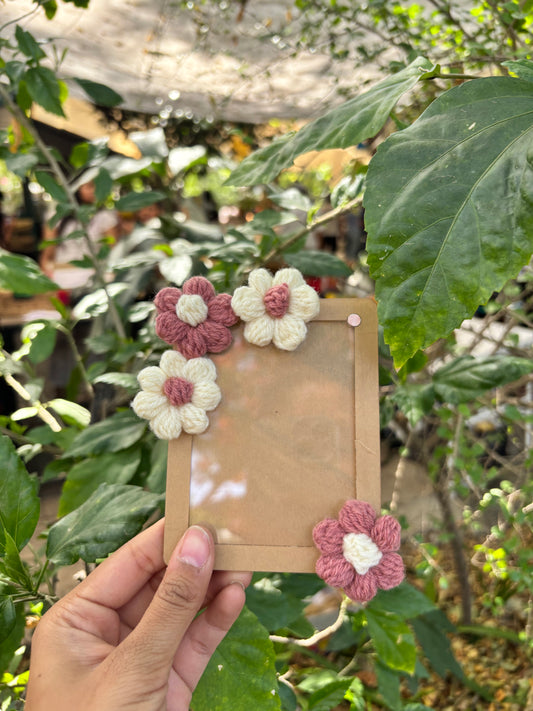 Crochet Magnetic Photo Frame | Multi Shade Beige Puff Flower