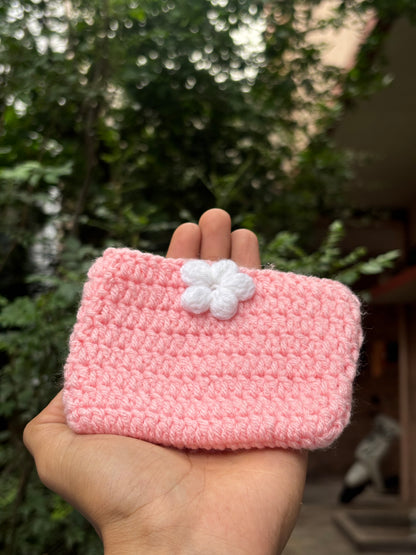 Crochet Mini Pouch | Baby Pink Magnetic Button