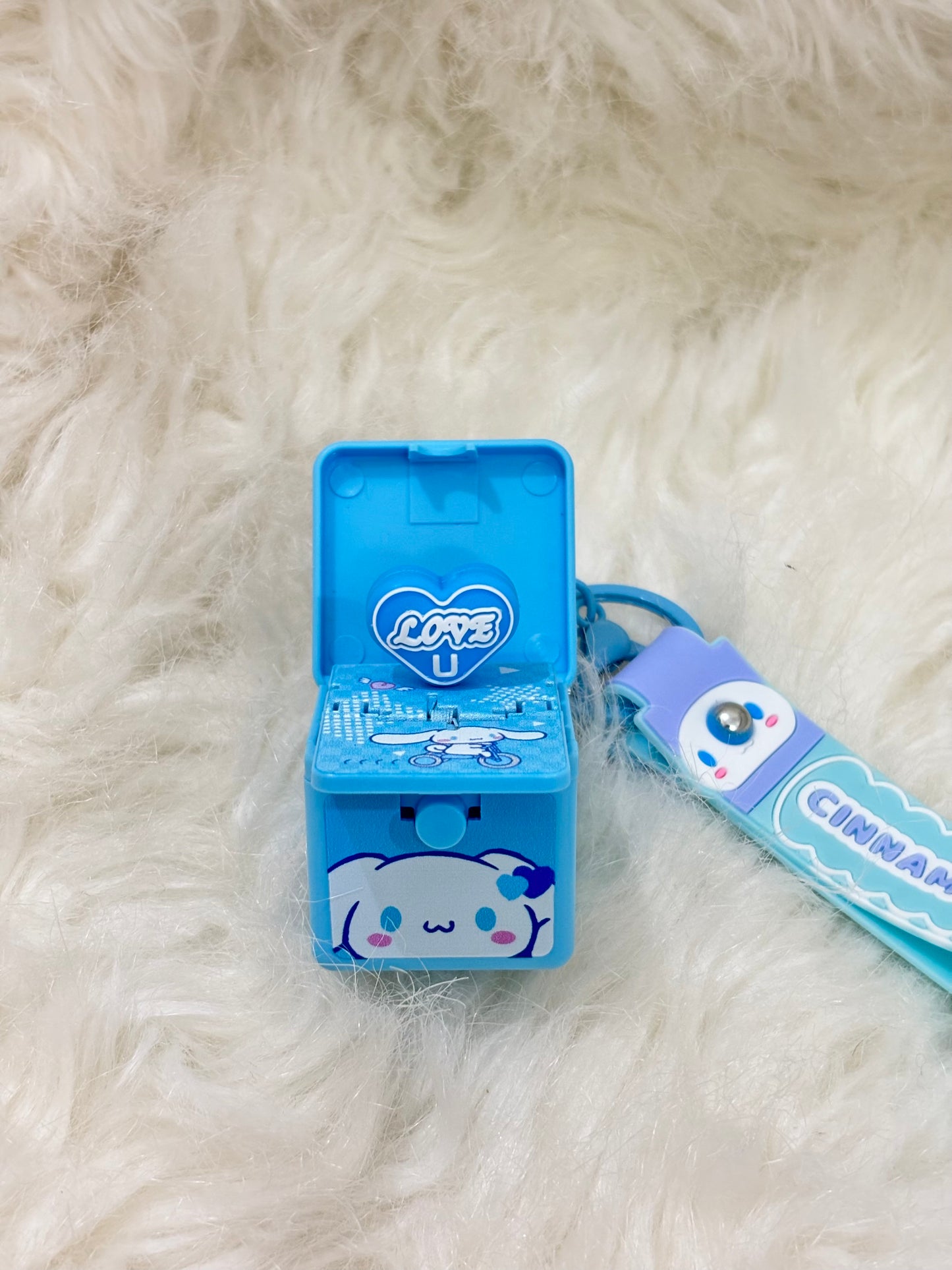 Keychain | Cute Surprise Kitty Box