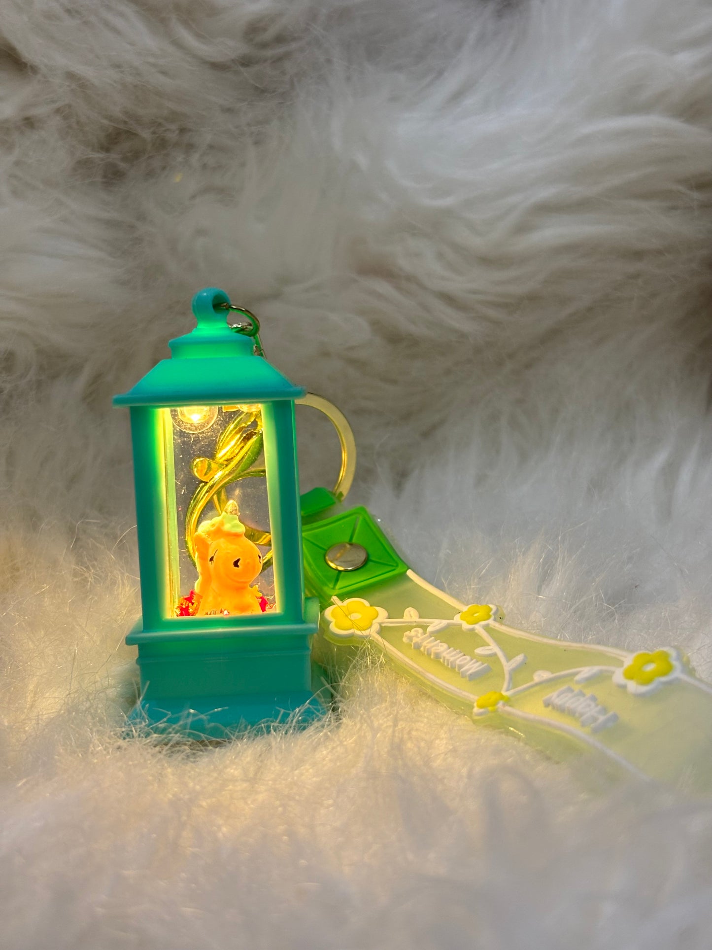 Keychain | Cyan Teddy Light Tower