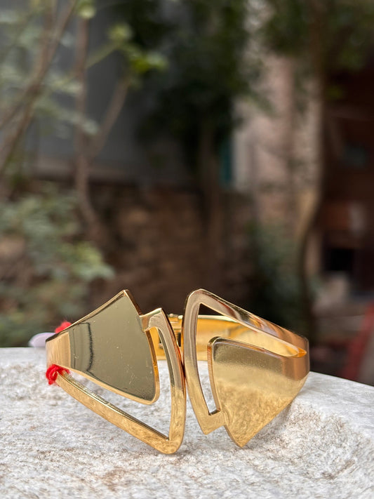 Geometric Gold Cuff Bracelet – Anti-Tarnish
