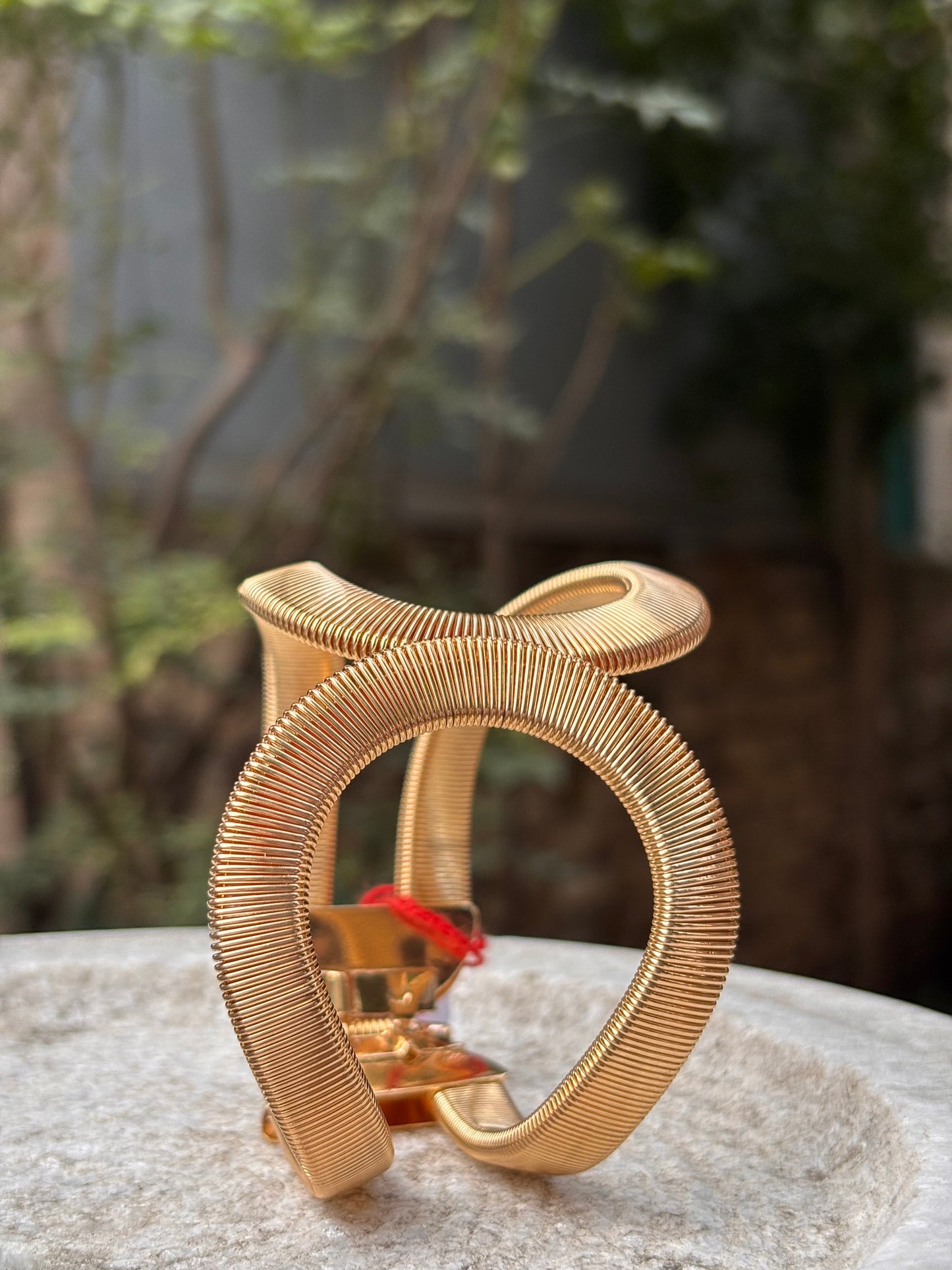 Elegant Gold-Toned Infinity Twist Cuff Bracelet – Anti-Tarnish Jewellery