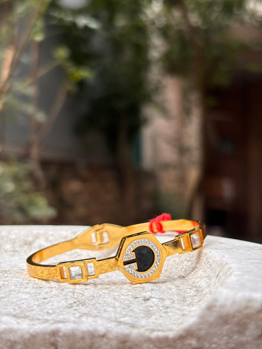 Gold Black Stone Bangle – Anti Tarnish