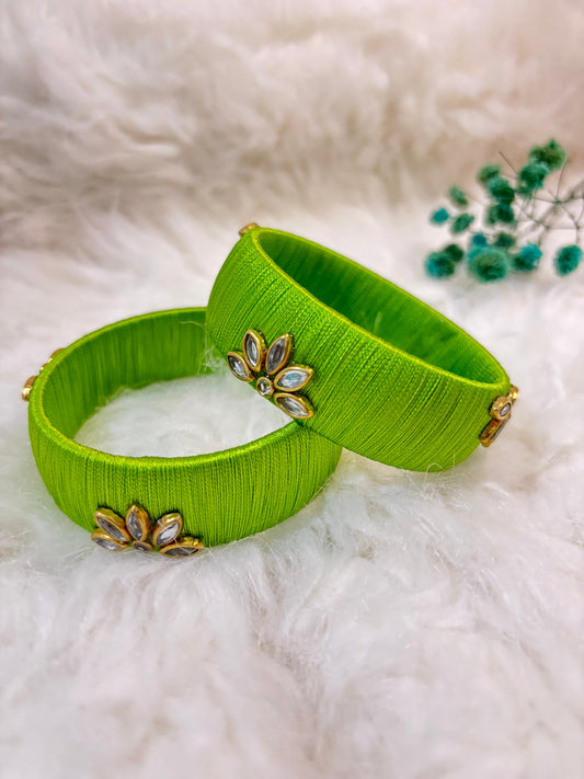 Green Kundan Work Thread Bangles