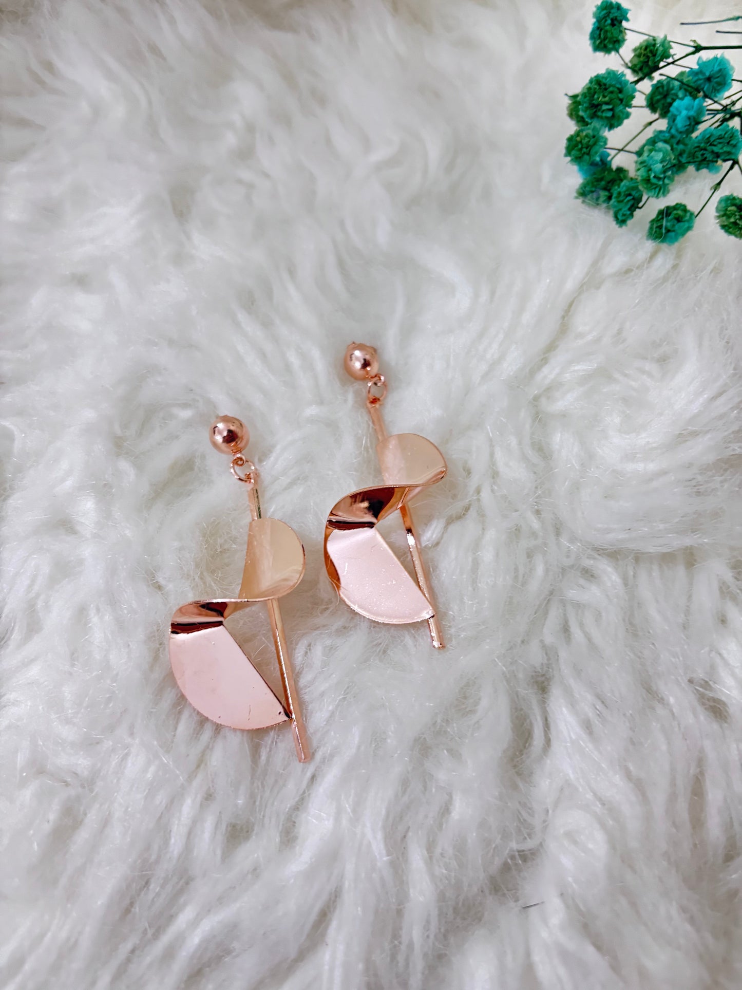 Rose Gold Asymmetric Drop Earrings