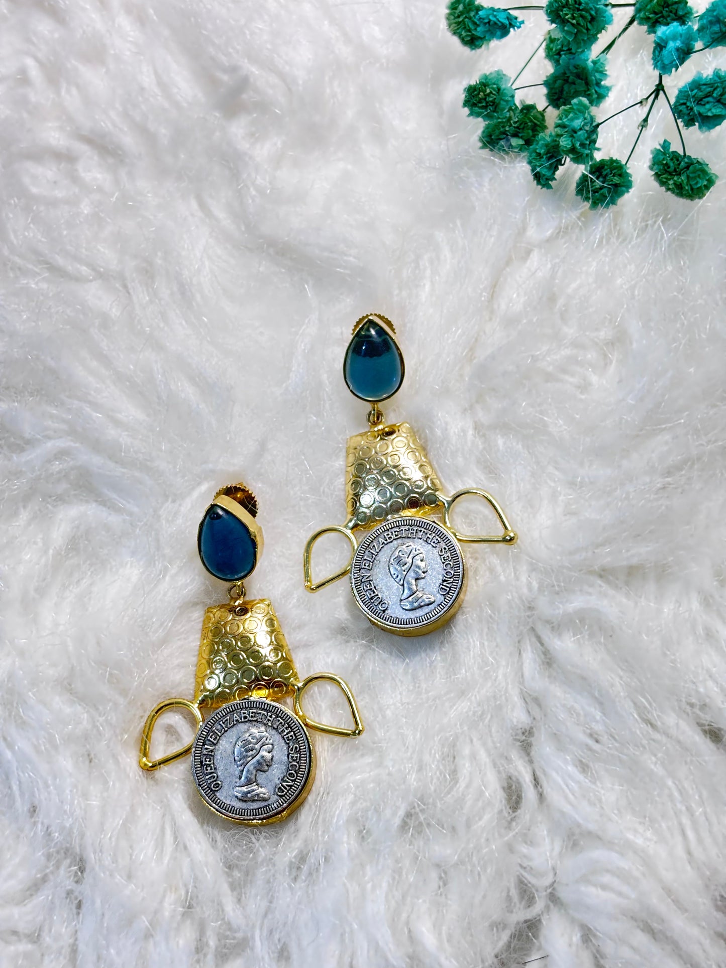 Regal Monalisa Coin Earrings