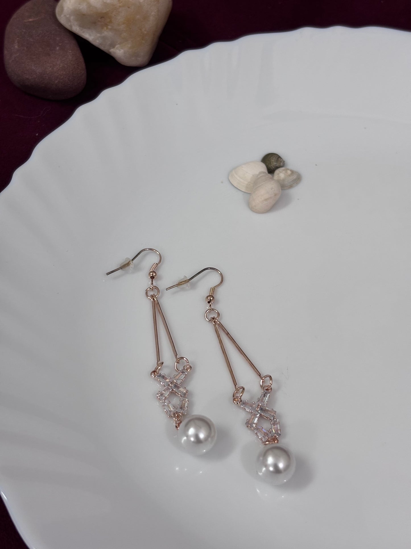 Pearl Glimmer Earrings