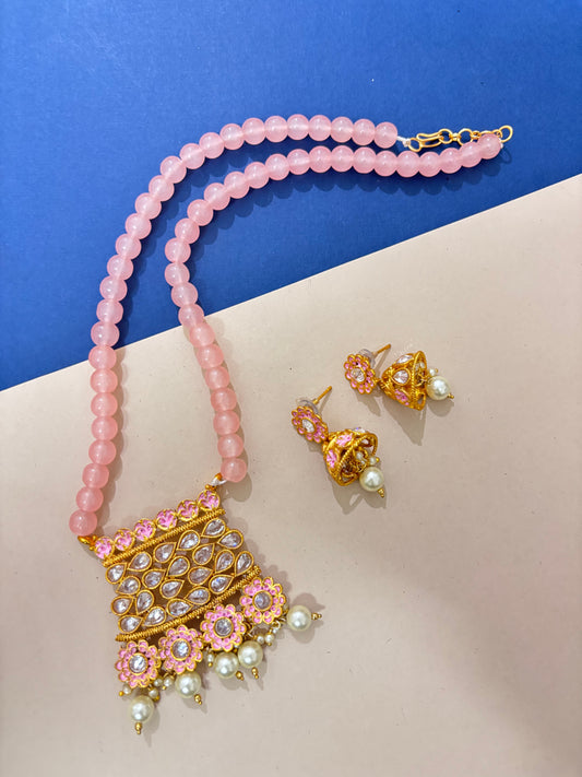 PInk Beads Elegant Kundan Set