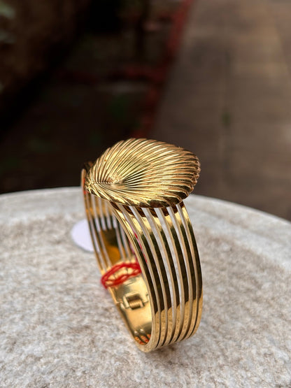 Leaf Motif Multi-Strand Anti-Tarnish Gold-Plated Cuff Bracelet