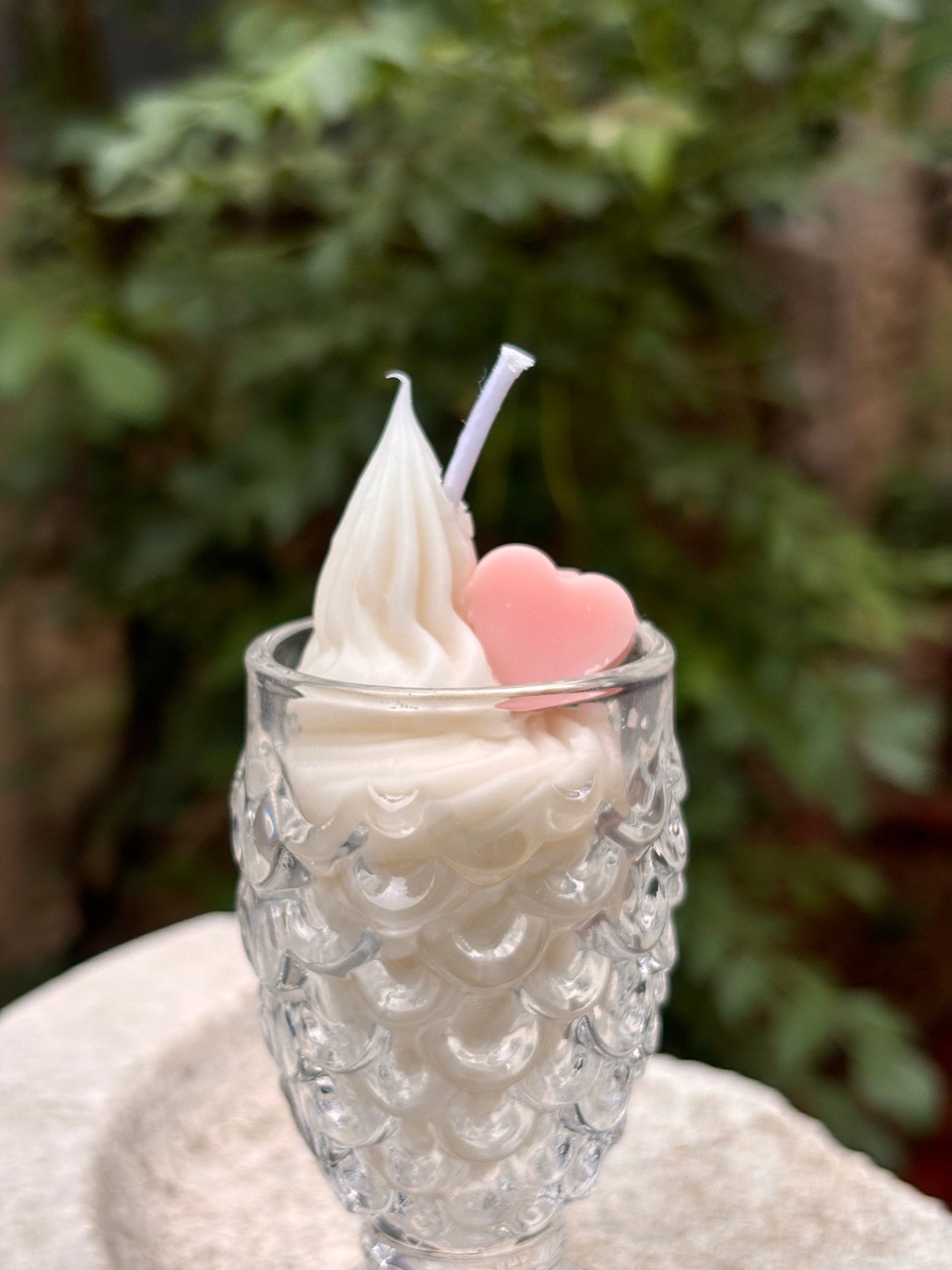 Mermaid Heart Whip Candle Pink