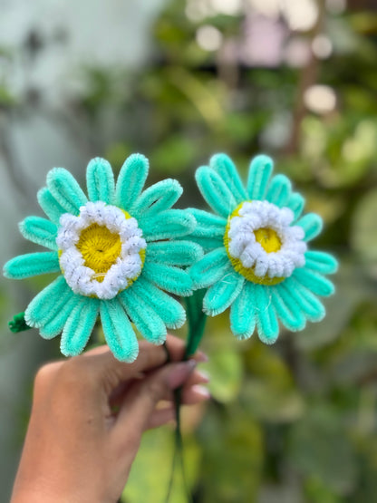 Fuzzy Flower | Daisy Multi Shade Cyan White