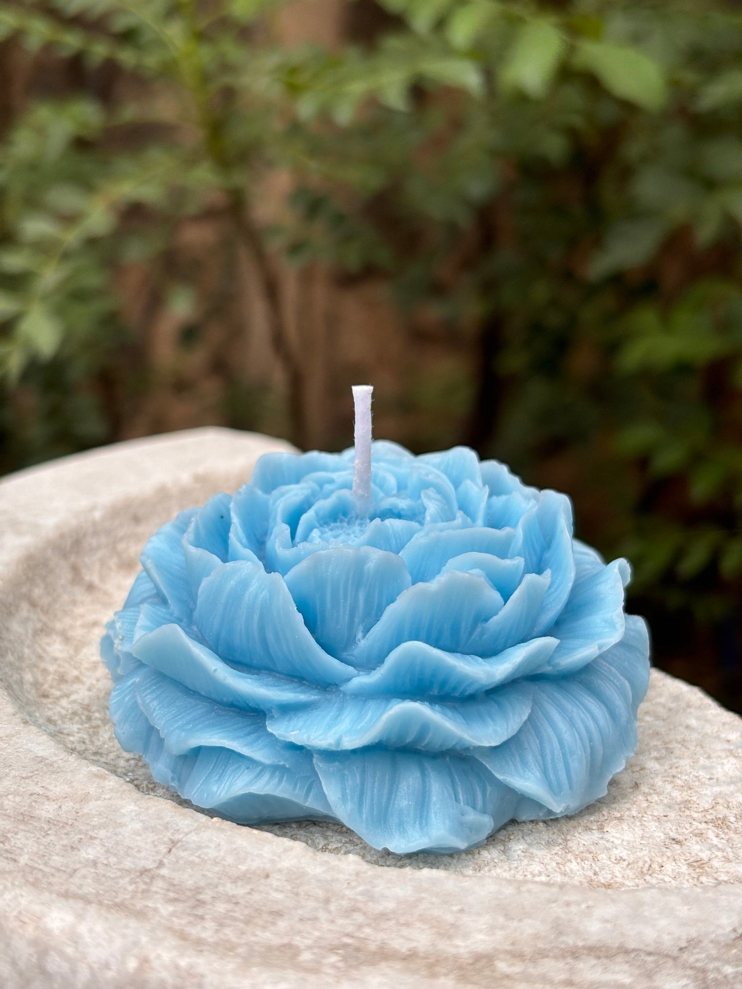 Ocean Blue Peone Flower Scented Candle