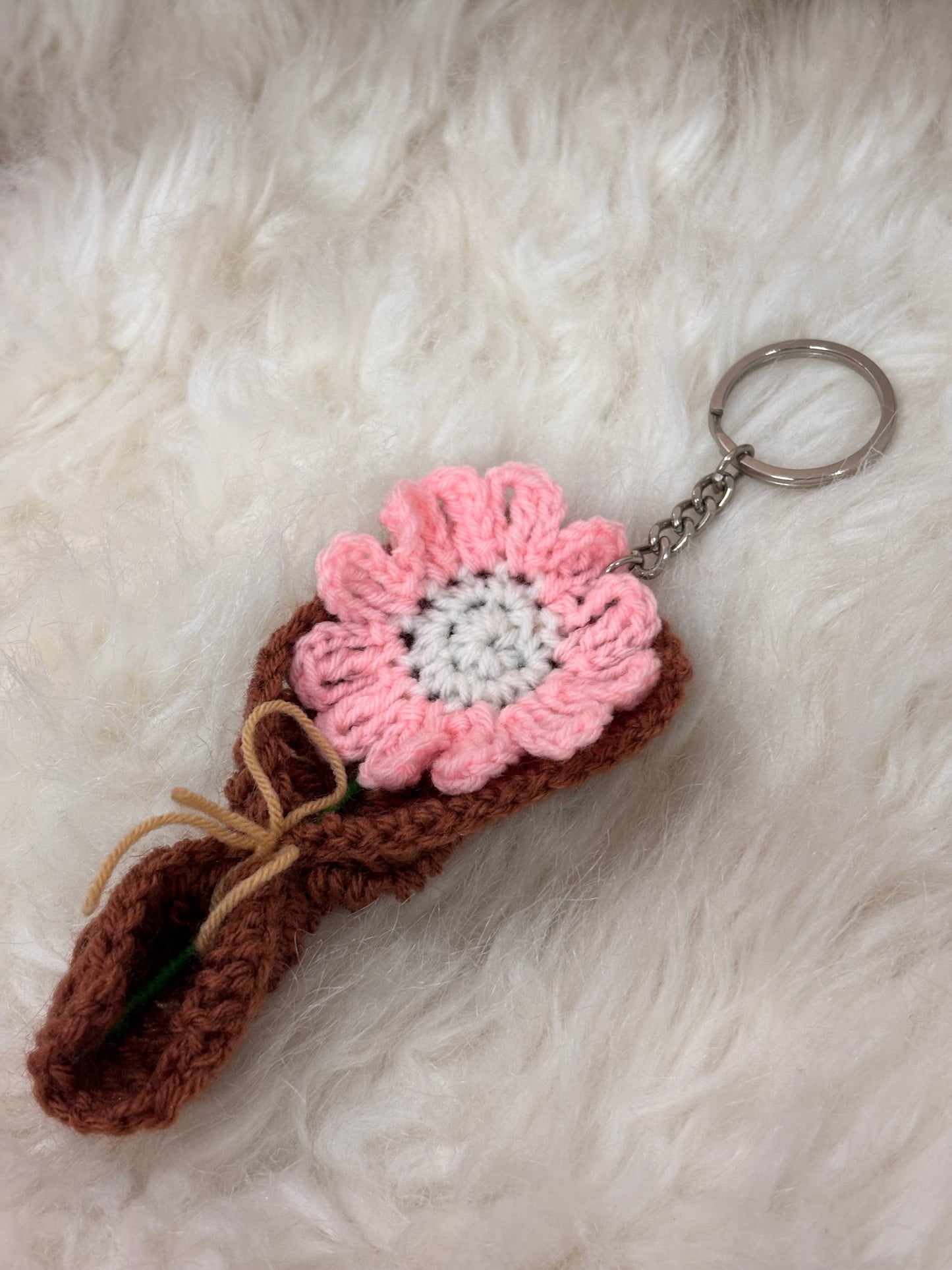 Crochet Bouquet Keychain | Pink | Daisy