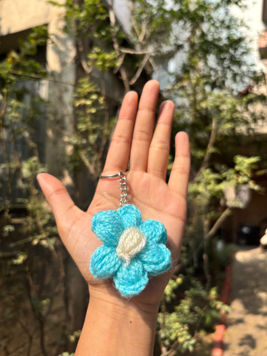 Crochet Keychain Puff Flower | Blue with white dot