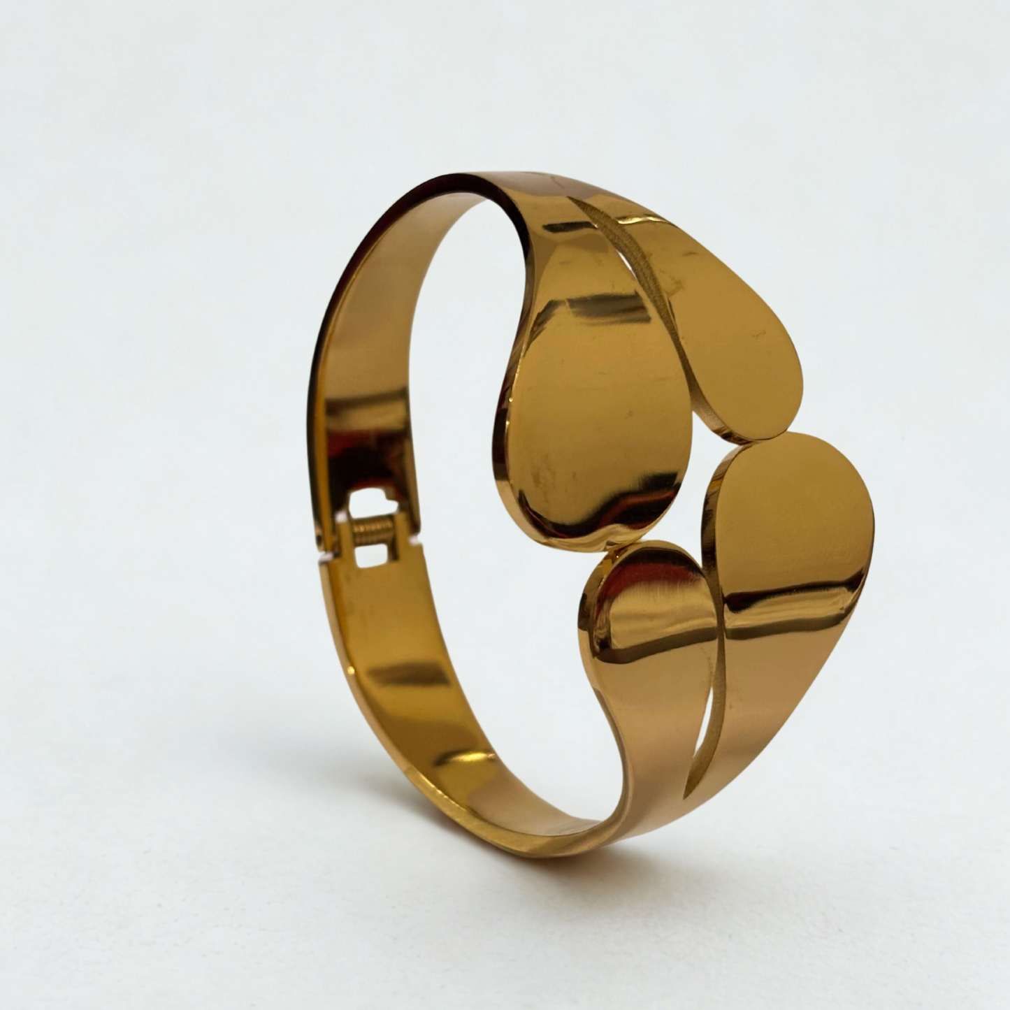 Radiant Shine Cuff Anti-tarnish Bracelet