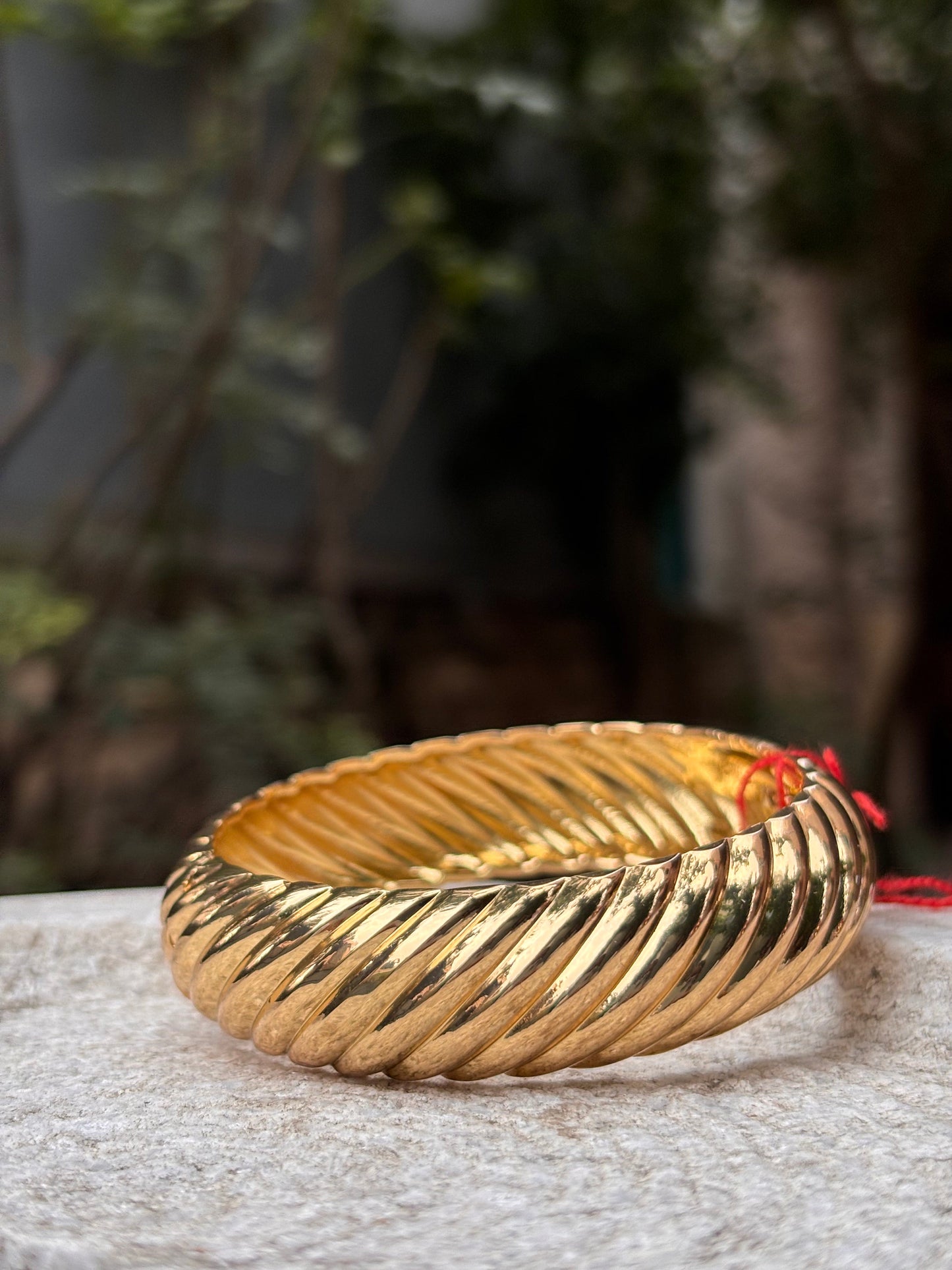 Twisted Rope Design Anti-Tarnish Gold-Plated Bangle Bracelet