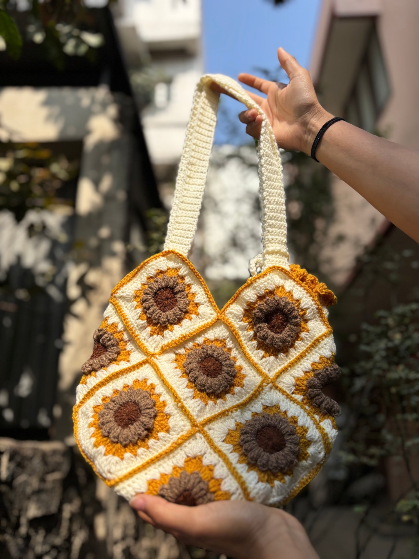Crochet Tote Bag | White with Yellow Border