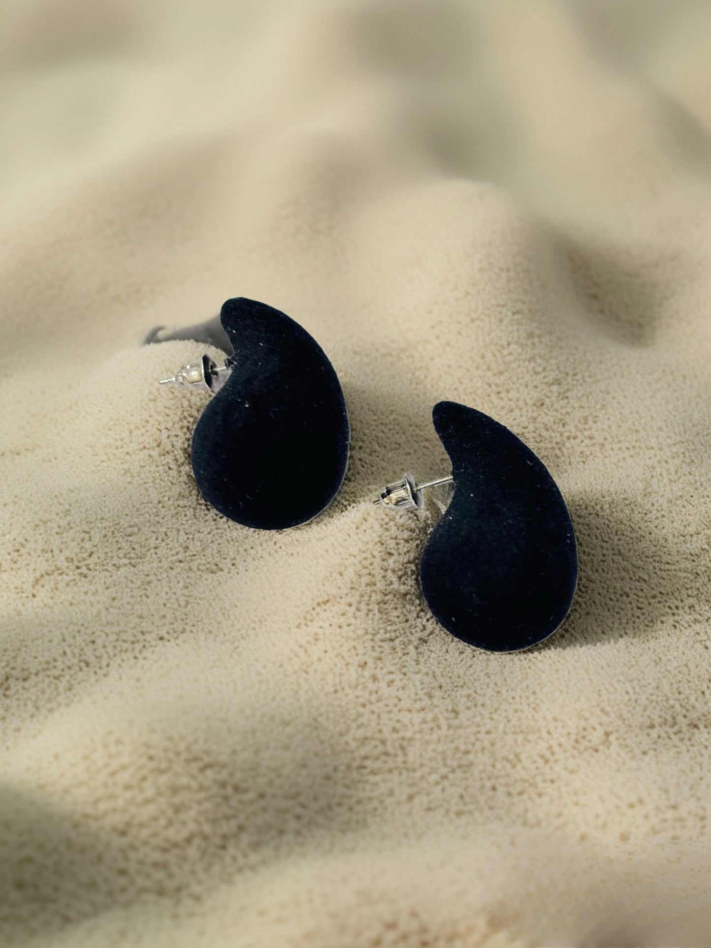 Velvet Black Drops Earrings