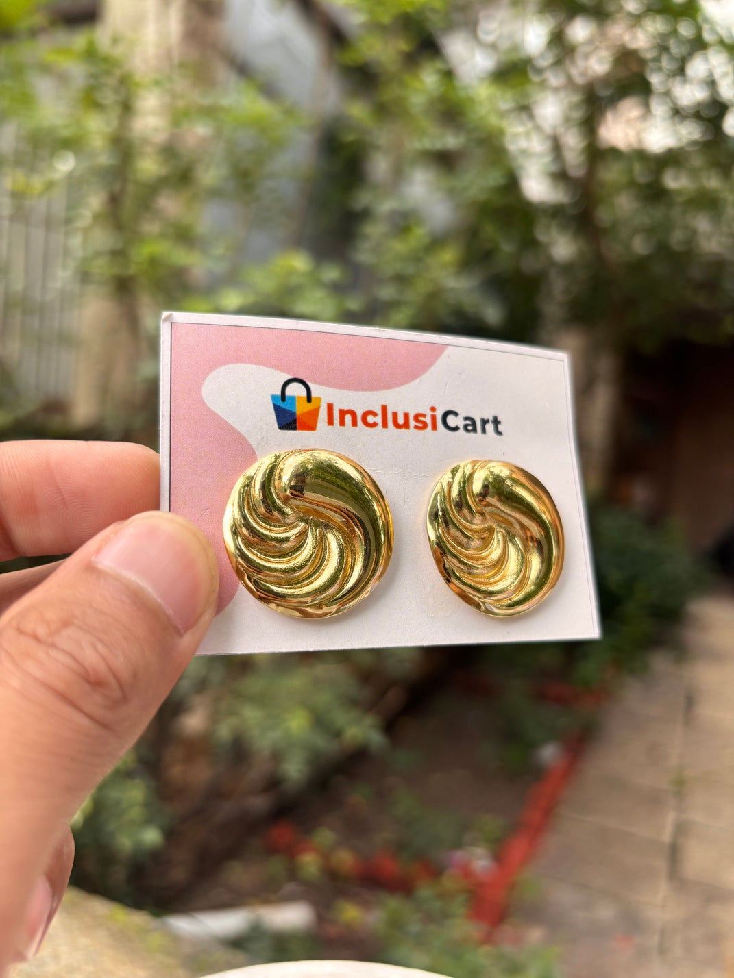 Anti-Tarnish Vintage Swirl Gold Stud Earrings