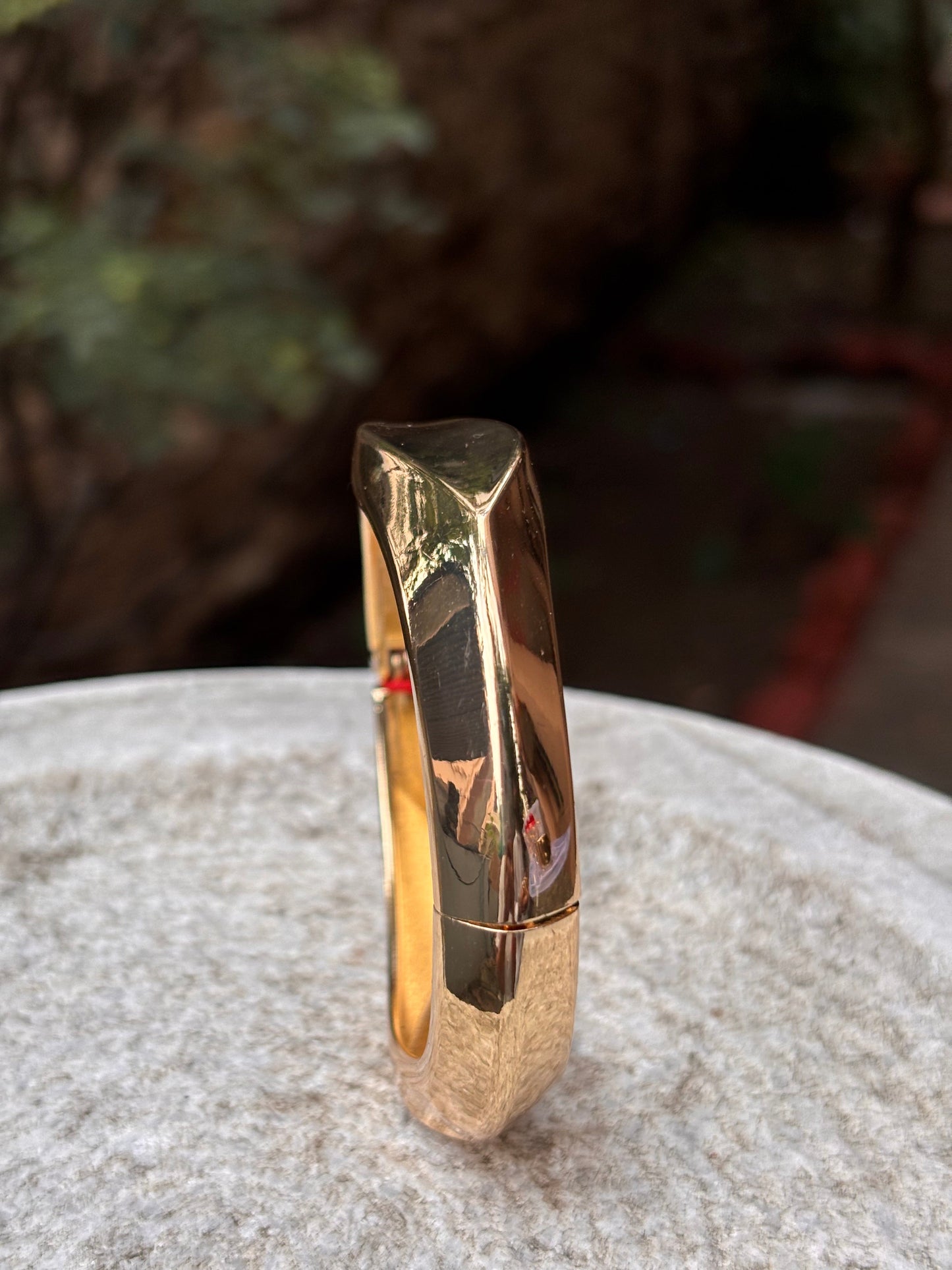 Wave Design Anti-Tarnish Gold-Plated Bangle Bracelet