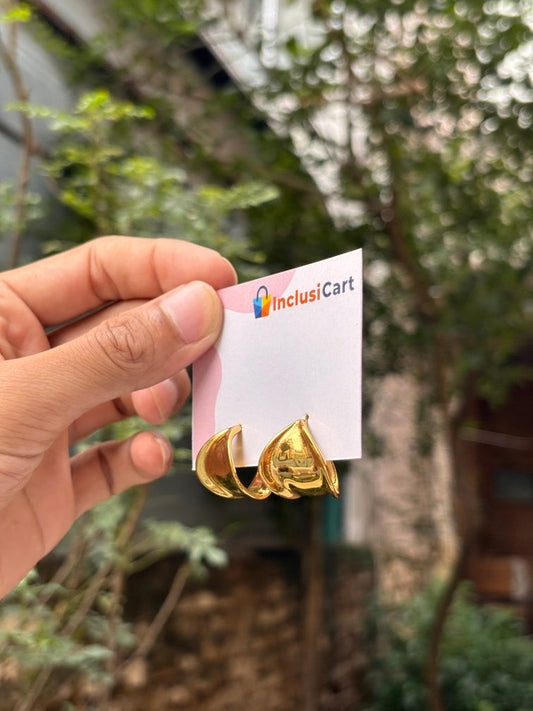 Wave Twist Anti-Tarnish Gold Hoop Earrings