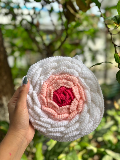 Crochet Rose Bag | Mutli Cherry Shade