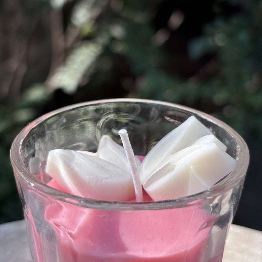 White Tulip Wose Scented Glass Candle